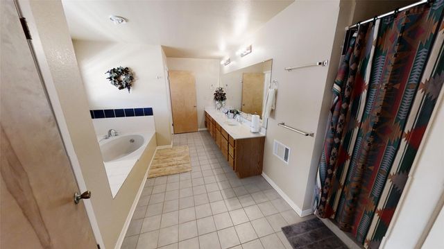 313 Rawhide RD, Burnet, TX 78611