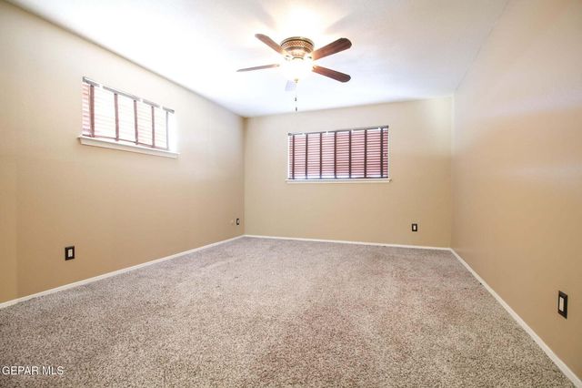 6613 SOUTHWIND Drive, El Paso, TX 79912