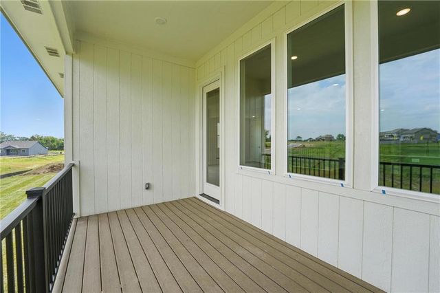 1813 Halls Creek Avenue, Raymore, MO 64083