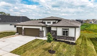 1813 Halls Creek Avenue, Raymore, MO 64083