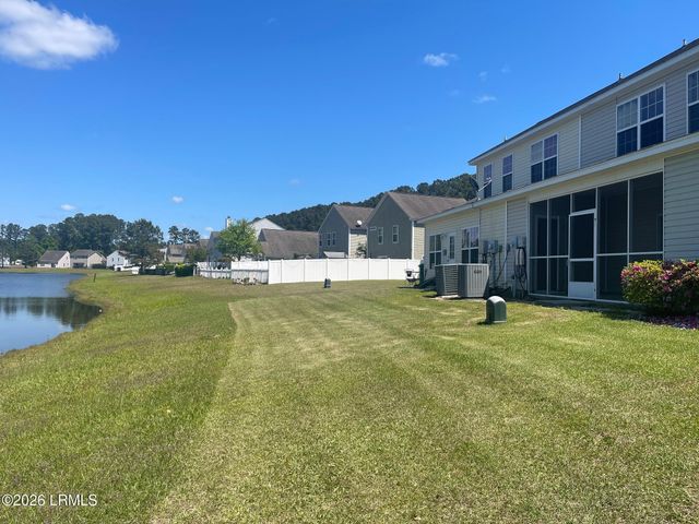 17 Running Oak Drive, Bluffton, SC 29910
