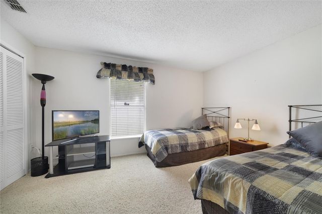 2382 QUEENSWOOD CIRCLE, Kissimmee, FL 34743