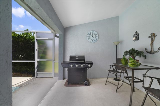 2382 QUEENSWOOD CIRCLE, Kissimmee, FL 34743