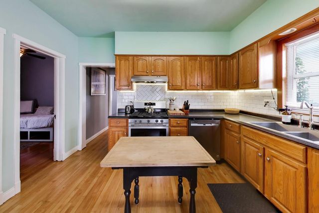 143 Des Plaines Avenue, Forest Park, IL 60130