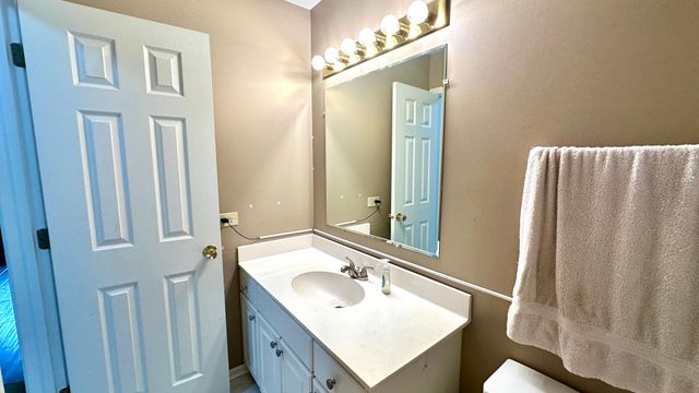 16026 Bormet Drive, Tinley Park, IL 60477