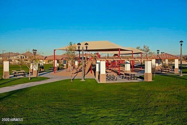 17878 W DESERT WIND Drive, Goodyear, AZ 85338