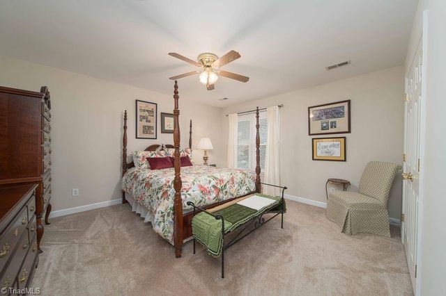 912 Wimberly Way Court, Kernersville, NC 27284