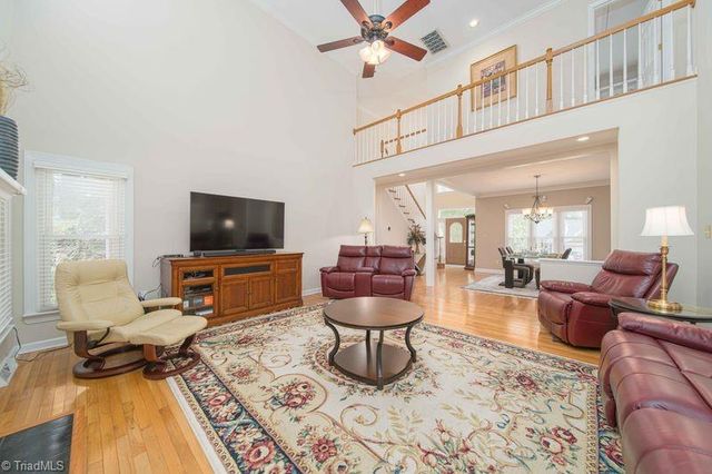 912 Wimberly Way Court, Kernersville, NC 27284
