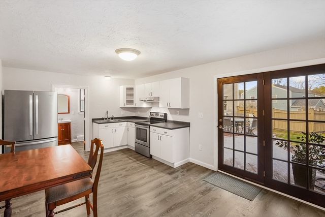 923 Main St, Northbridge, MA 01588