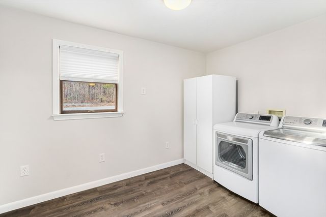 923 Main St, Northbridge, MA 01588