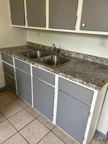 1118 E 6th St, Pueblo, CO 81001