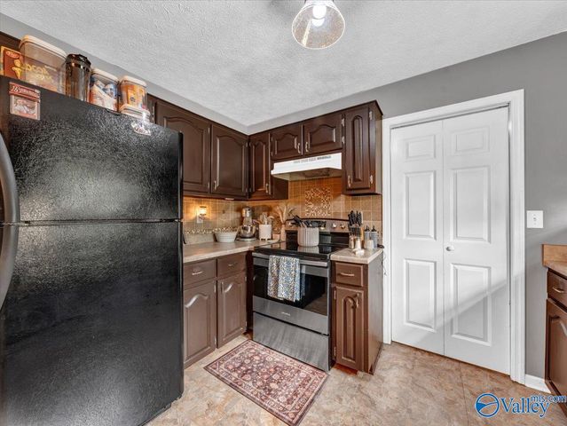 21656 Lovell Lane, Elkmont, AL 35620