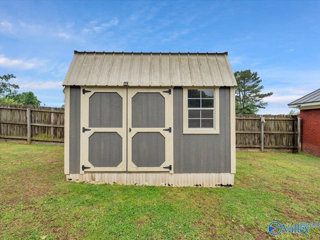 21656 Lovell Lane, Elkmont, AL 35620