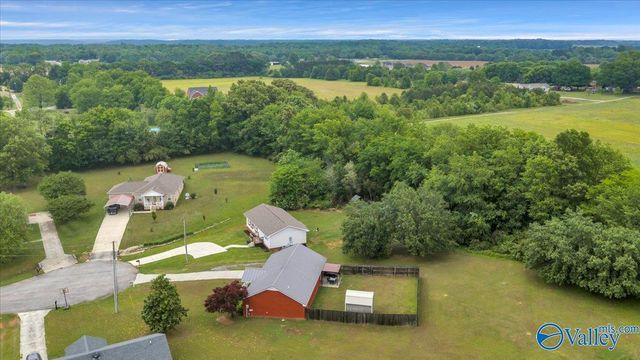 21656 Lovell Lane, Elkmont, AL 35620