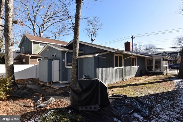 5 STATE RD, Rehoboth Beach, DE 19971