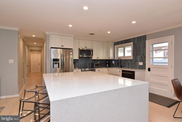 5 STATE RD, Rehoboth Beach, DE 19971