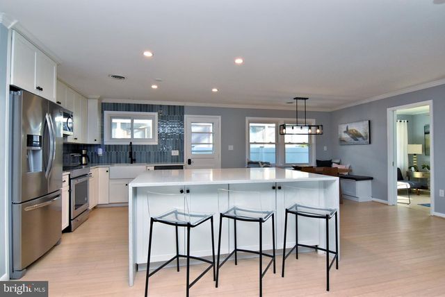 5 STATE RD, Rehoboth Beach, DE 19971