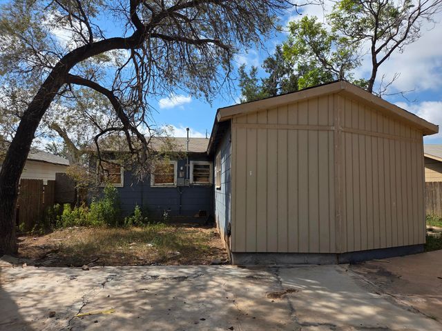 614 39th Street, Lubbock, TX 79404