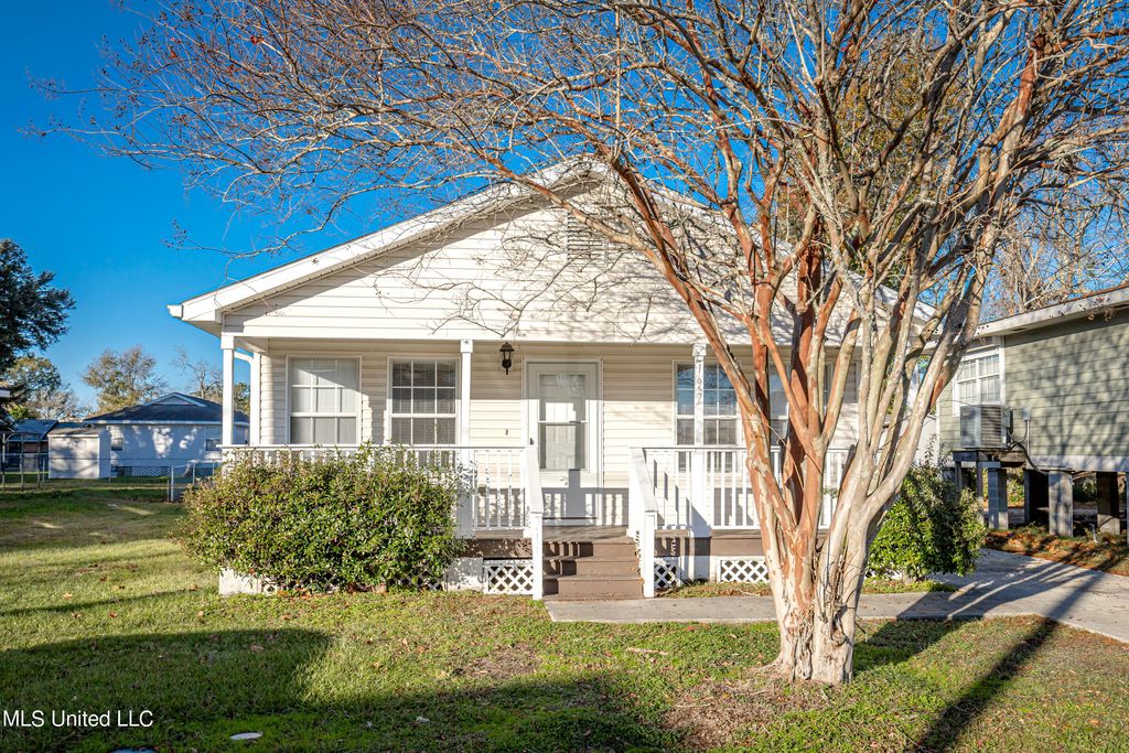 197 Bellman Street, Biloxi, MS 39530