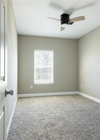 11603 Tomahawk Creek Parkway F, Leawood, KS 66211