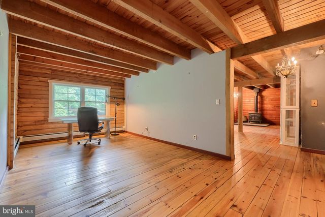 1702 BRIARWOOD LN, Quakertown, PA 18951