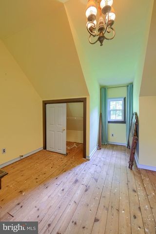 1702 BRIARWOOD LN, Quakertown, PA 18951