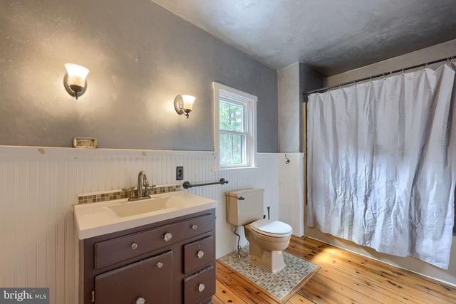 1702 BRIARWOOD LN, Quakertown, PA 18951