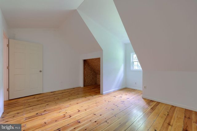 1702 BRIARWOOD LN, Quakertown, PA 18951