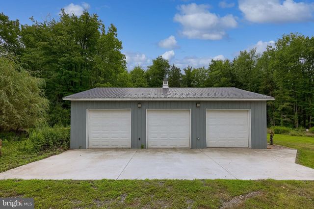 1702 BRIARWOOD LN, Quakertown, PA 18951