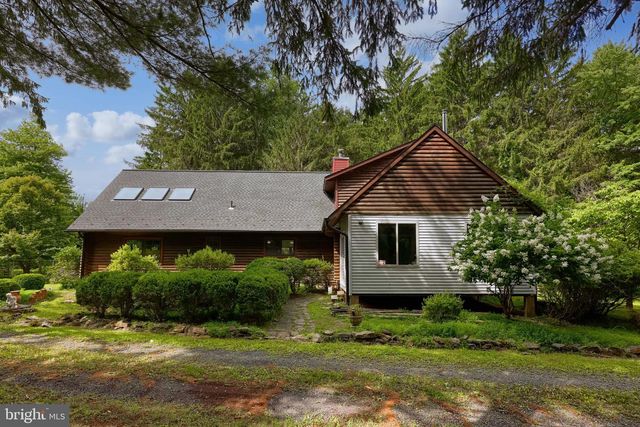 1702 BRIARWOOD LN, Quakertown, PA 18951