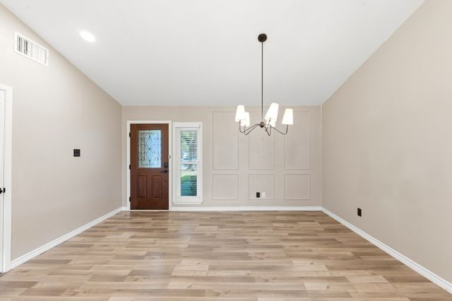 1933 Pin Oak Drive, Flower Mound, TX 75028
