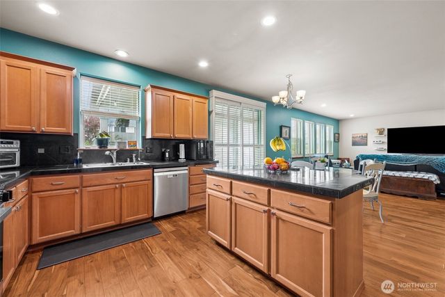 4309 Pilatus Avenue SE, Lacey, WA 98503