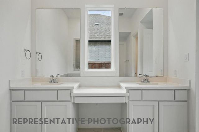 174 Stock Pond TRL, Kyle, TX 78640