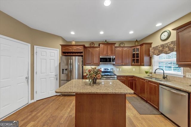 1136 Flagstone Way, Acworth, GA 30101