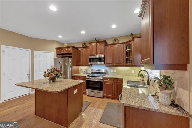 1136 Flagstone Way, Acworth, GA 30101