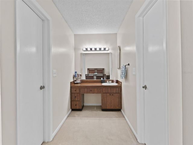 322 HOLLOWTREE DRIVE, Seffner, FL 33584