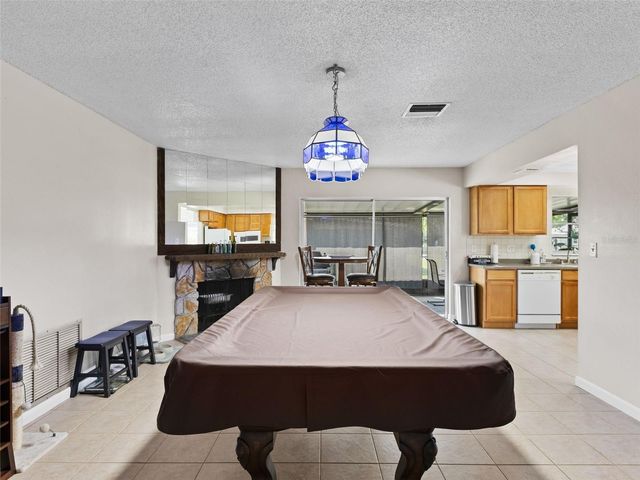 322 HOLLOWTREE DRIVE, Seffner, FL 33584