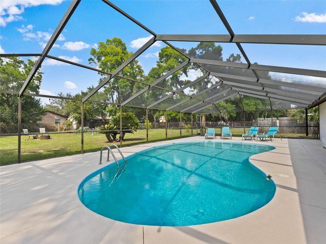 322 HOLLOWTREE DRIVE, Seffner, FL 33584
