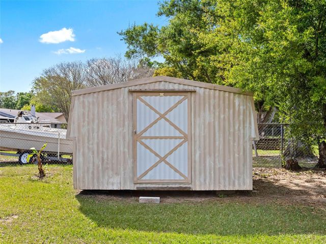 322 HOLLOWTREE DRIVE, Seffner, FL 33584