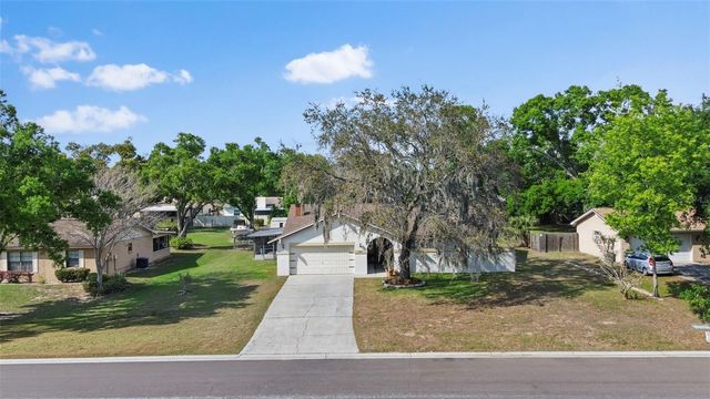 322 HOLLOWTREE DRIVE, Seffner, FL 33584