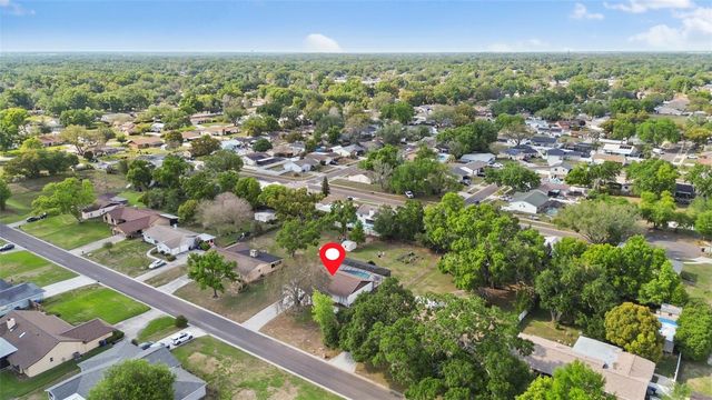 322 HOLLOWTREE DRIVE, Seffner, FL 33584