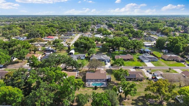 322 HOLLOWTREE DRIVE, Seffner, FL 33584