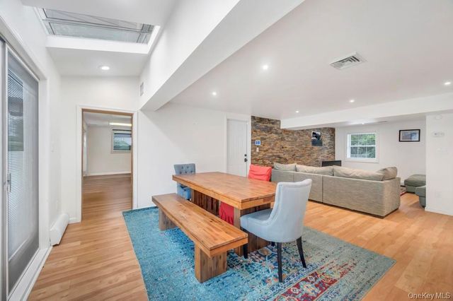 90 Rockland Drive, Jericho, NY 11753