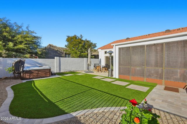 16457 E ASHBROOK Drive B, Fountain Hills, AZ 85268