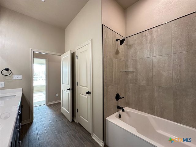 214 Desert Holly Drive, Temple, TX 76502