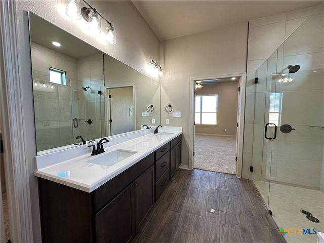 214 Desert Holly Drive, Temple, TX 76502