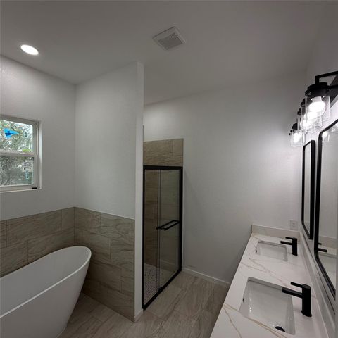 118 Crazy Cross RD, Wimberley, TX 78676