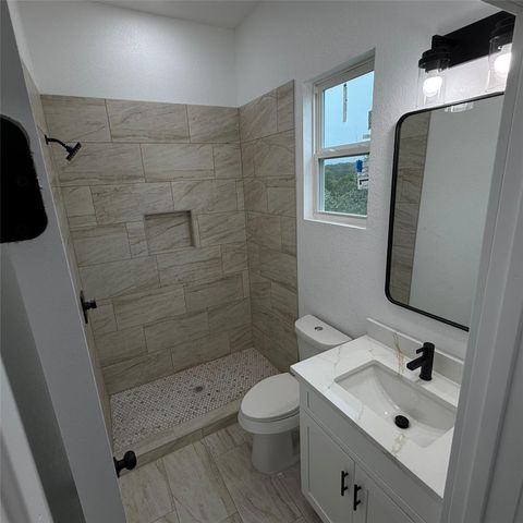118 Crazy Cross RD, Wimberley, TX 78676