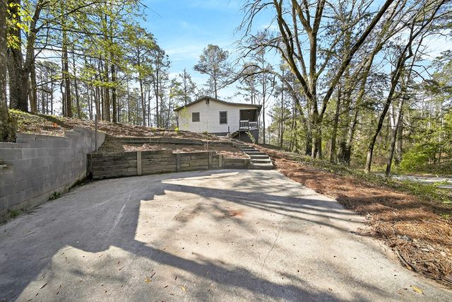 12 Camellia Lane, Box Springs, GA 31801