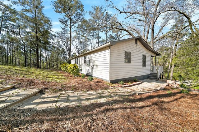 12 Camellia Lane, Box Springs, GA 31801